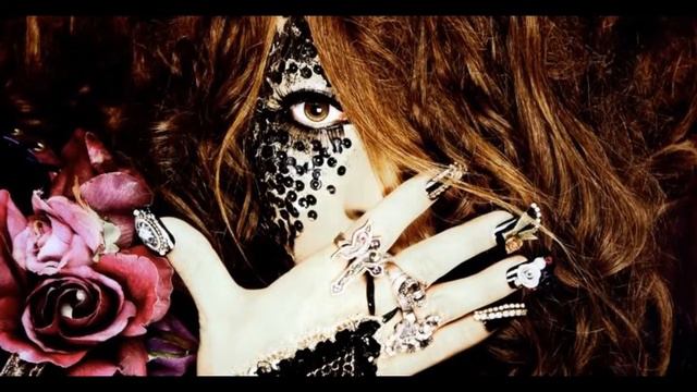 In memories of Jasmine You (Versailles) смотреть онлайн