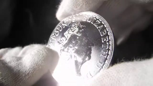 Монета Серебряная Британия 2018, Англия, 1 тройская унция смотреть онлайн
