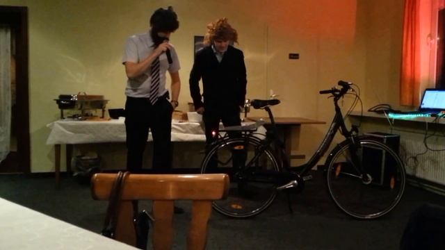 Das neue Fahrrad - Sketch 50. Geburtstag смотреть онлайн