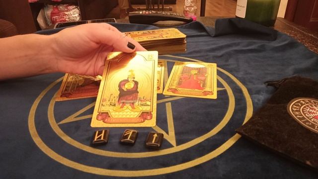 Украину продали корпорации BlackRock?Таро и Скандинавские Руны.