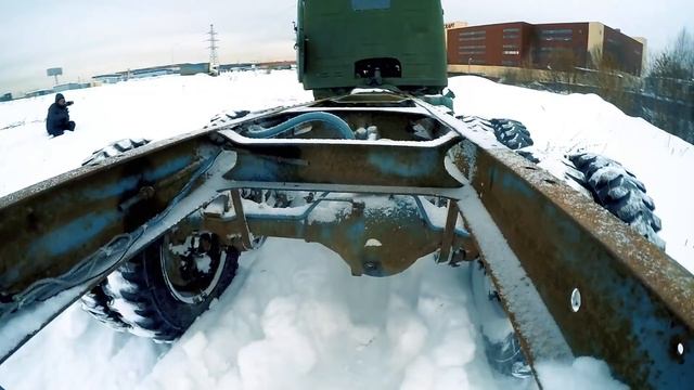 7.4 литра, порталы, три моста, грузовик-внедорожник Praga V3S на бездорожье! смотреть онлайн