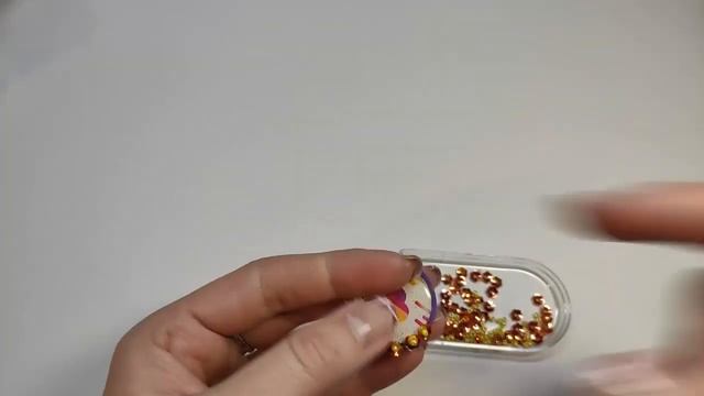 Декор эпоксидной наклейки - оригинально и красиво. МК / DIY Beautiful middle of the bow смотреть онлайн