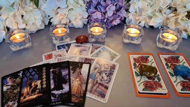 Его чувствамыслидействия  Его действия? Что он думает обо мне? Таро онлайн ? гадание на таро