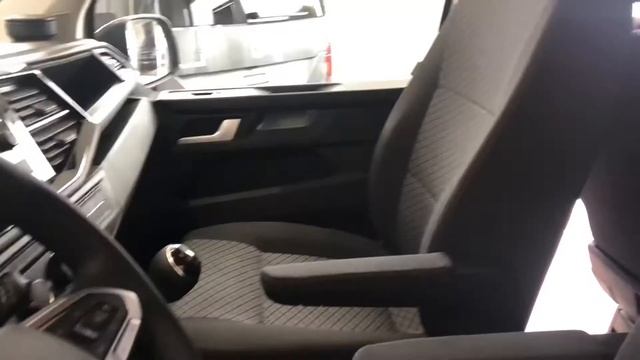 Volkswagen Multivan смотреть онлайн