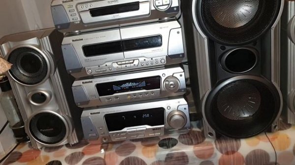 Что можно подключить к муз центрам technics вместо комплектной акустики