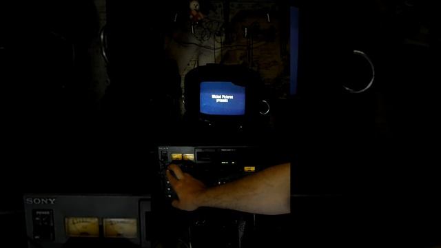 Профессиональный студийный рекордер SONY pvw-2800p формата Betacam SP смотреть онлайн