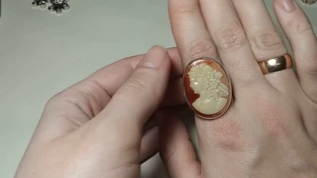 украшения и лабрадоры. продам! +380958431278 смотреть онлайн