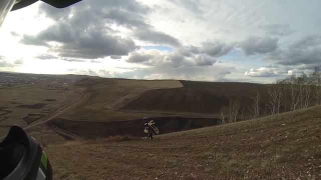 Саня штурмует гору смотреть онлайн