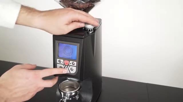 Eureka Atom Speciality 65 E