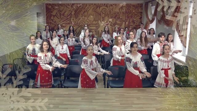 Колядка "Domn, Domn" Хор Музшколы Е.Доги,Кишинев. Дирижер Наталья Барабанщикова Соло Даниела Склифо смотреть онлайн