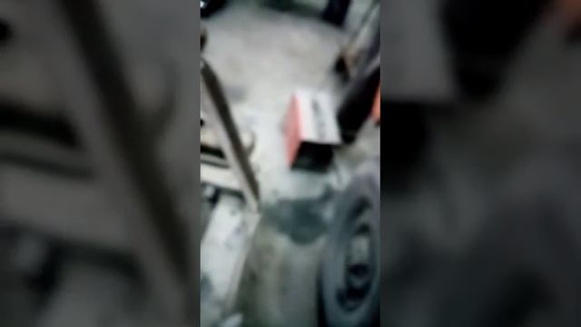 VID 20210428. Работа двигателя УМЗ-417800 с ГБЦ УМЗ-421. смотреть онлайн