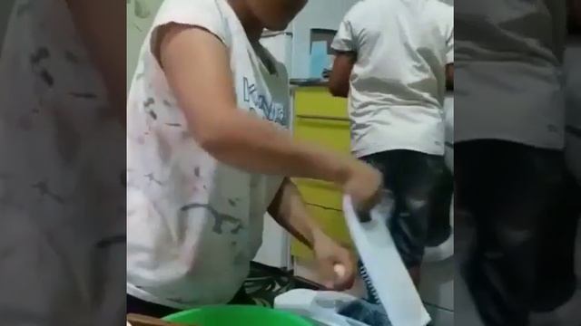 Аялдарга керек буюм) смотреть онлайн