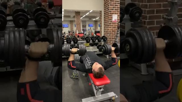 Жим гантелей лёжа на 16 раз 40 кг смотреть онлайн