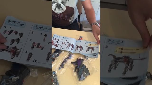 Обзор аналог лего Нексо Найтс 70359 Ланс против Молнии ( Lego Nexo Knights) с сайта Toymir.ru смотреть онлайн