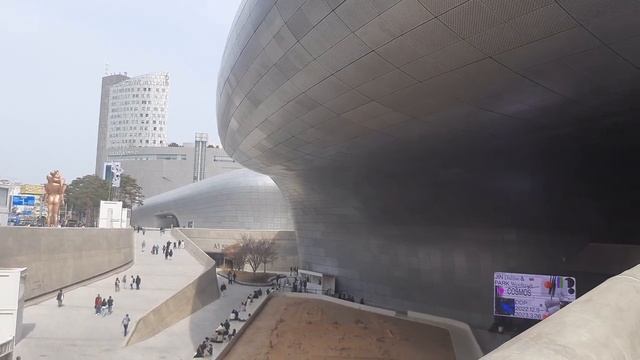 Dongdaemun History and Culture Park Seoul South Korea 110323 смотреть онлайн