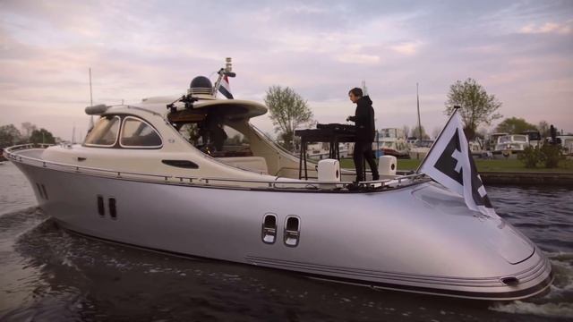 Martin Garrix Tribute To Avicii From A Boat On Dutch Waters!