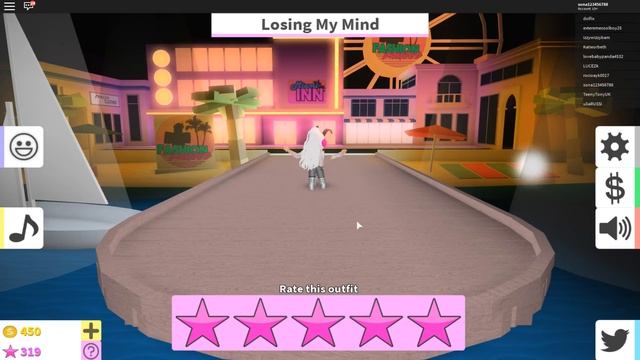 Домненько не играла в Роблокс и вот начала всё заново играть наканецто начала опять! смотреть онлайн