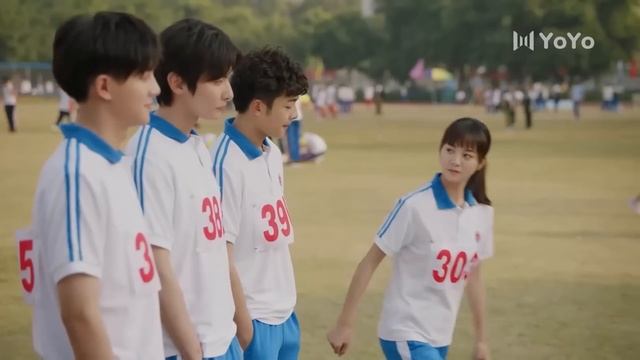 【高甜电影】天才男友爱上灰姑娘，把她捧在手心温柔呵护，碰撞出爱情的火花?Chinese Drama смотреть онлайн