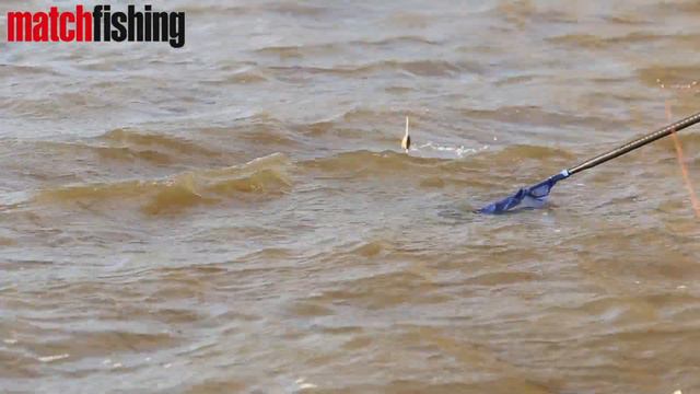 Darren Cox - Feeder Fishing Tips - Why Use Shockleaders? смотреть онлайн