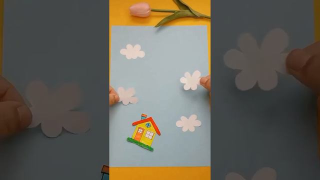 Представьте: яркий домик, который поднимается в небо на десятках разноцветных шаров 🎈🏡