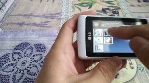 Обзор телефона LG KP500