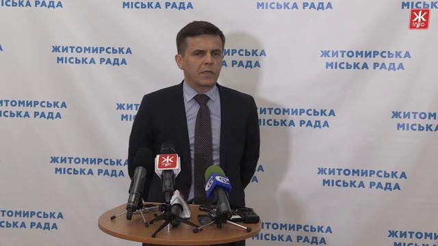 Власти Житомира не будут дополнительно выделять деньги из бюджета на повышение зарплат воспитателям смотреть онлайн