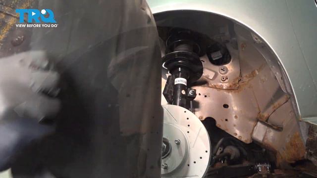 How to Replace Inner Fender Liner 2000-2007 Ford Focus смотреть онлайн