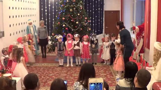 новогодний утренник 7 группа смотреть онлайн