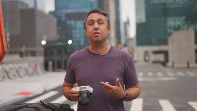 Sony ZV E10 Vlogging Camera; A Budget a6600 at Half The Price! смотреть онлайн