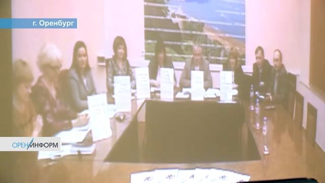 Пенсионеров обучают компьютерной грамотности смотреть онлайн