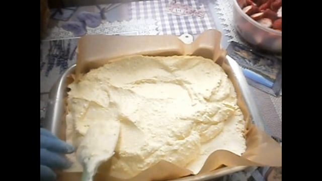 Любимый клубничный пирог с творогом к чаю смотреть онлайн
