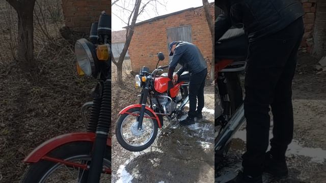 запуск двигуна ява 350 після довгого зимнього простою смотреть онлайн