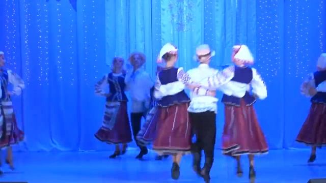 Народный ансамбль танца На ростанях смотреть онлайн
