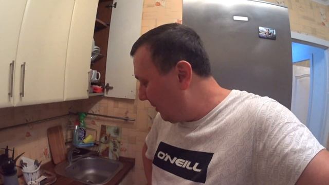 Мясо под сыром / Посылка с Озон смотреть онлайн