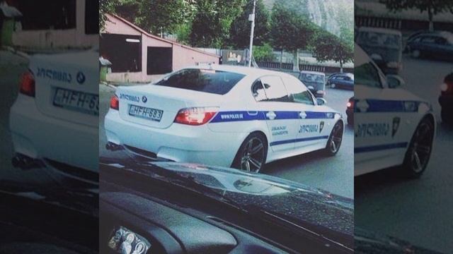 Не будите спящих - Мент смотреть онлайн