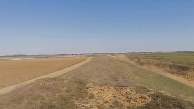 В Неизведанное. Новые места. Рисовые чеки. Крым. Прогулка на байке. смотреть онлайн