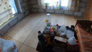 Краска АК 511. Покрасил бетонный пол.