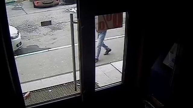 Видеокамера TLC V233SNH 4 день смотреть онлайн