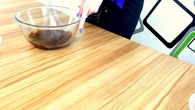 Шоколадный фондан (Chocolate Fondant) - рецепт супер десерта! смотреть онлайн