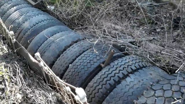 Дренажная канава из шин. смотреть онлайн
