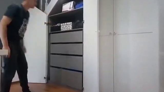 Пример Хорошего Шкафа под Лестницей ( Стоимость 85.000) смотреть онлайн