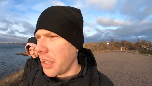 Exploring an Old Finnish Sea Fortress - Suomenlinna смотреть онлайн