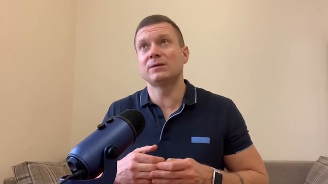 Покупать ли сейчас квартиру, если деньги у вас в долларах? смотреть онлайн