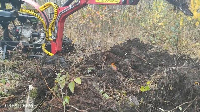 Корчуем пни с помощью мини экскаватора А23-М. Тверские мини экскаваторы. смотреть онлайн
