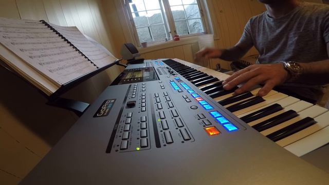 Flames Of Love - cover on Yamaha Tyros 5 смотреть онлайн