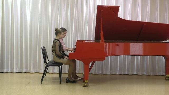 Медведева А. А., Куваева Л. И. С.С.Слонимский "Танец кота в сапогах". МБУДО "Шатковская ДШИ" смотреть онлайн