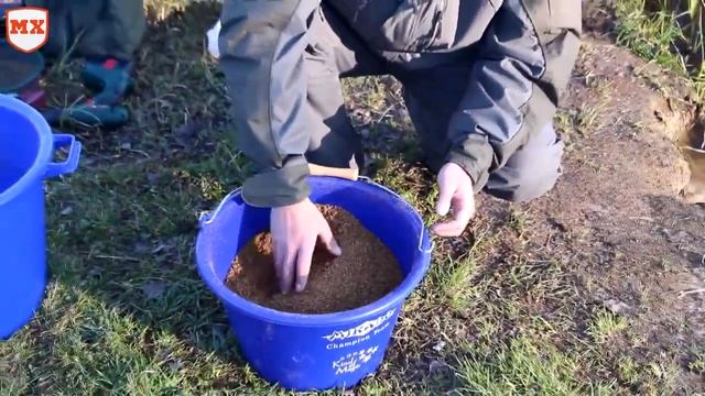 Ловля плотвы на фидер весной.mp4