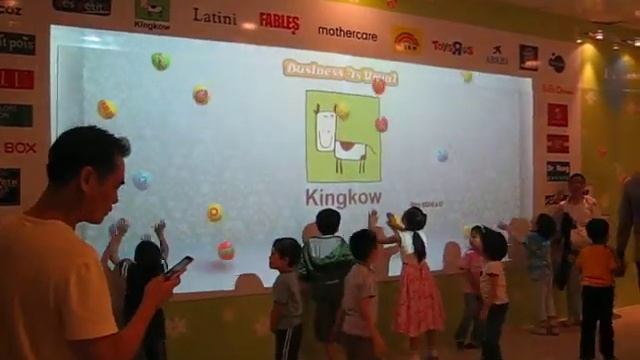 AD4D Harbour City Bounce Game смотреть онлайн