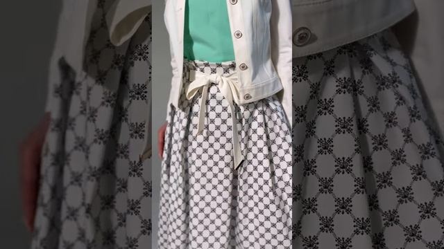 Костюм с юбкой и джинсовой курткой Мода-Юрс модель 2400 смотреть онлайн