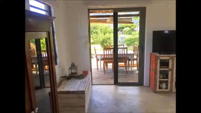 Studio Les Salines with private plunge pool for rent in Mauritius смотреть онлайн